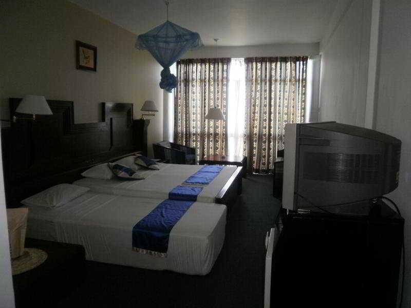 המבנטוטה Peacock Beach Hotel מראה חיצוני תמונה