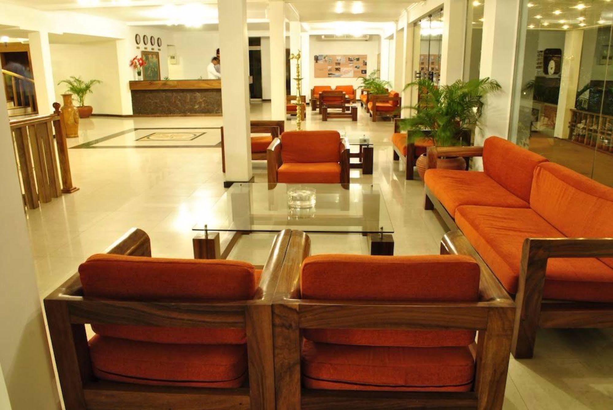 המבנטוטה Peacock Beach Hotel מראה חיצוני תמונה