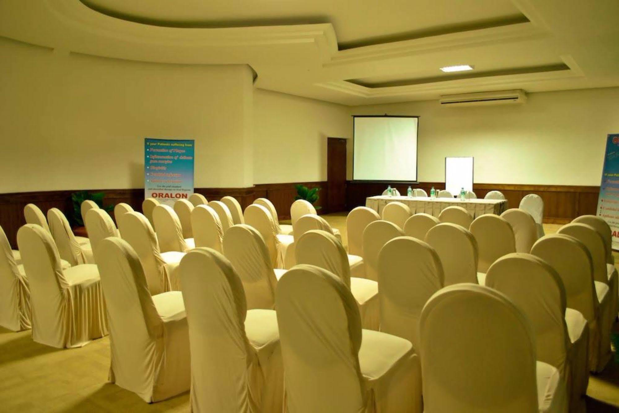 המבנטוטה Peacock Beach Hotel מראה חיצוני תמונה