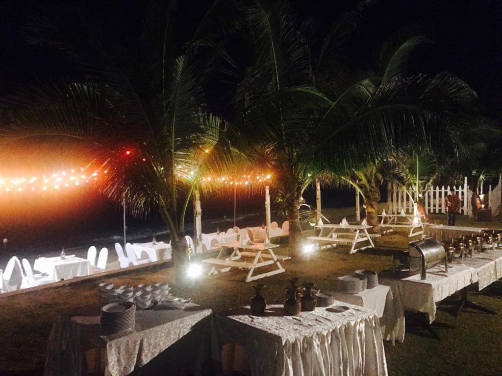 המבנטוטה Peacock Beach Hotel מראה חיצוני תמונה