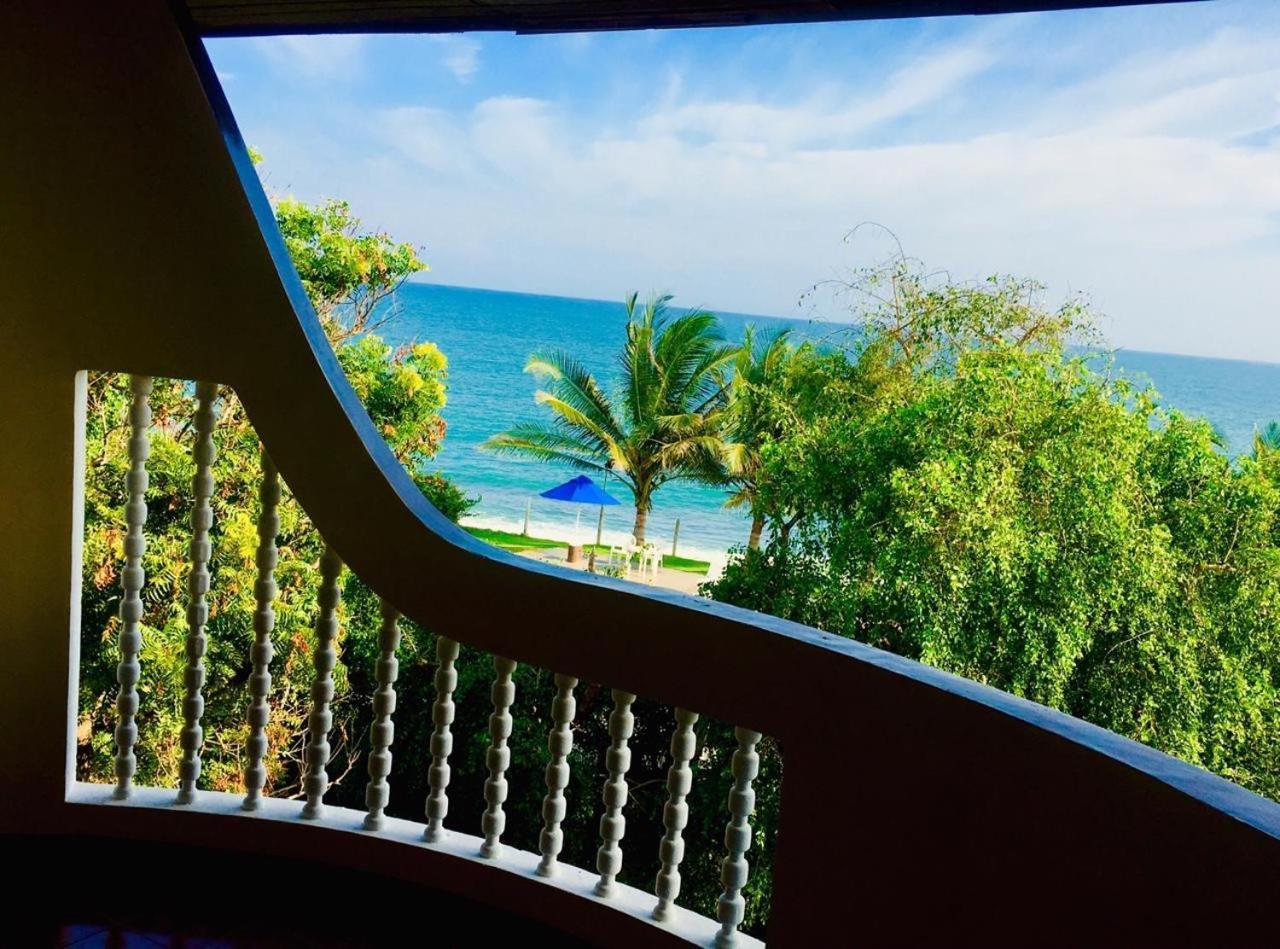 המבנטוטה Peacock Beach Hotel מראה חיצוני תמונה