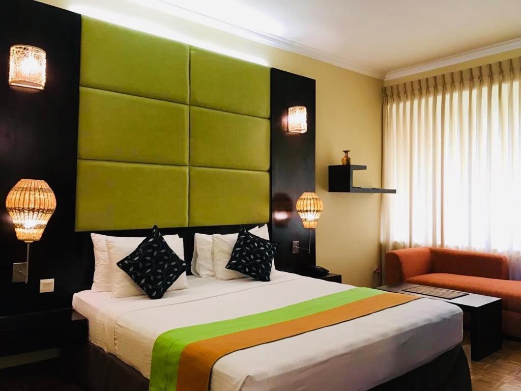 המבנטוטה Peacock Beach Hotel מראה חיצוני תמונה