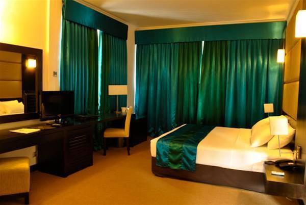 המבנטוטה Peacock Beach Hotel מראה חיצוני תמונה
